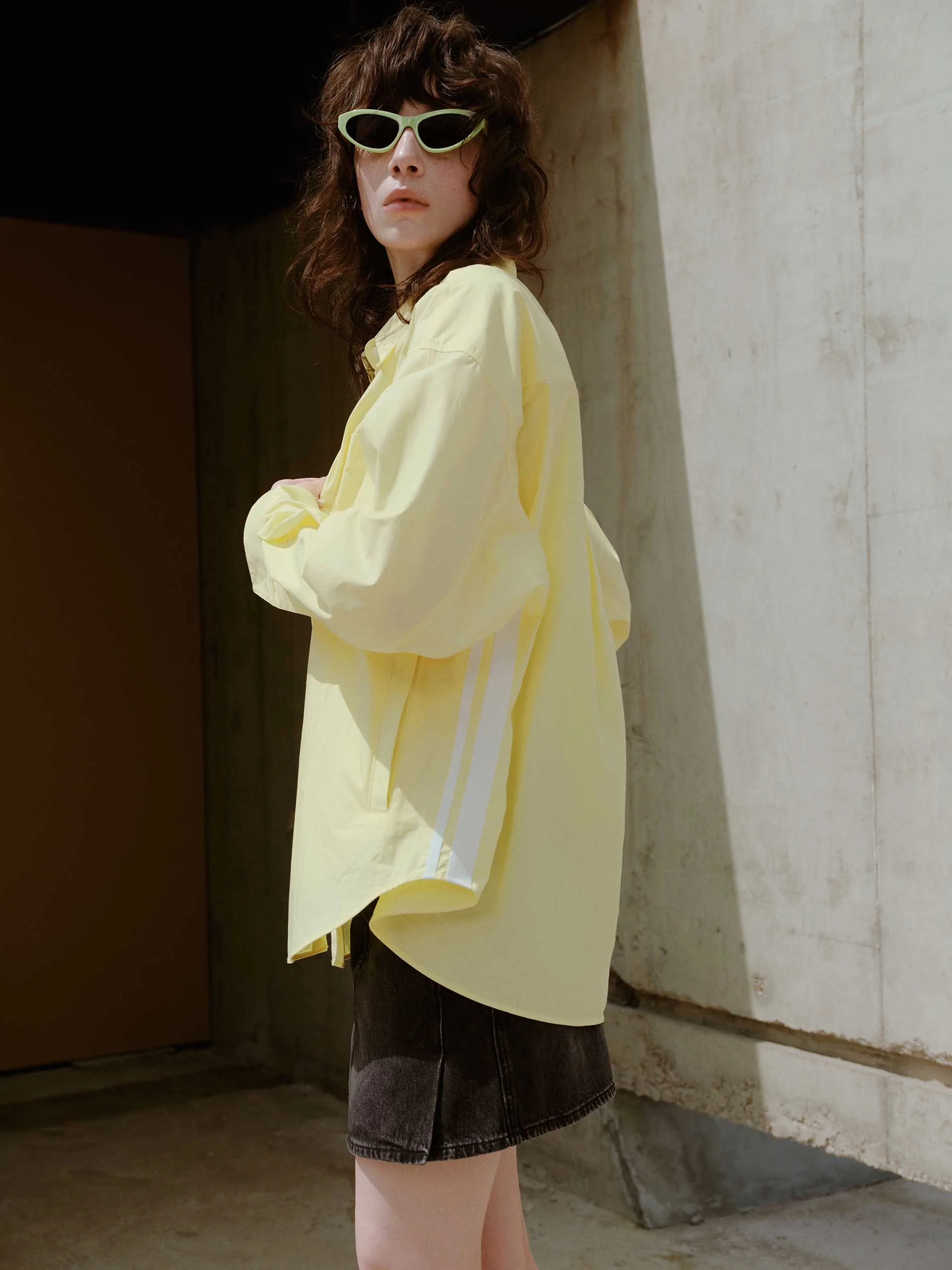 Contrast Trim Cotton Shirt - Image 7