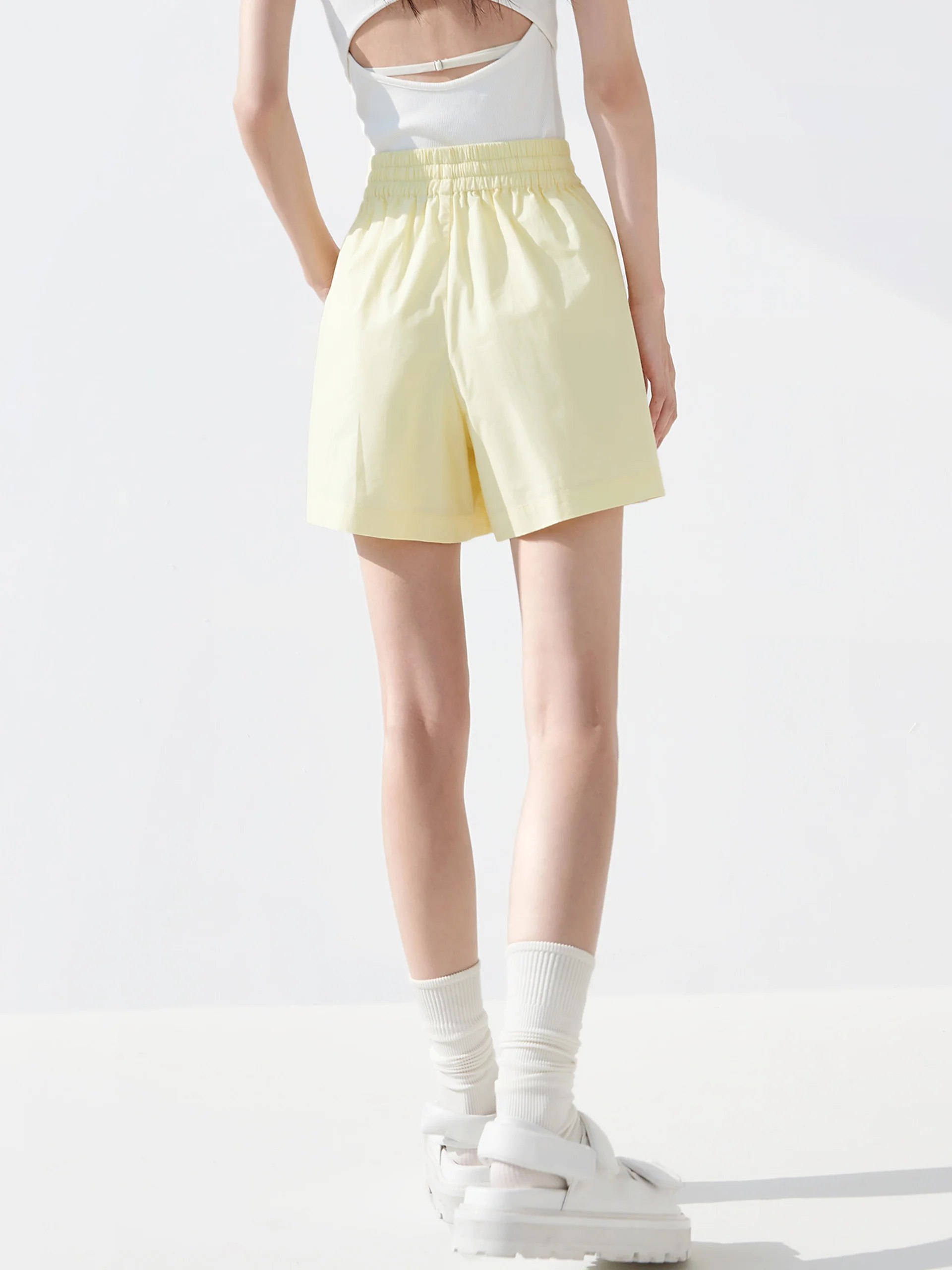 Contrast Trim Drawstring Shorts - Image 19