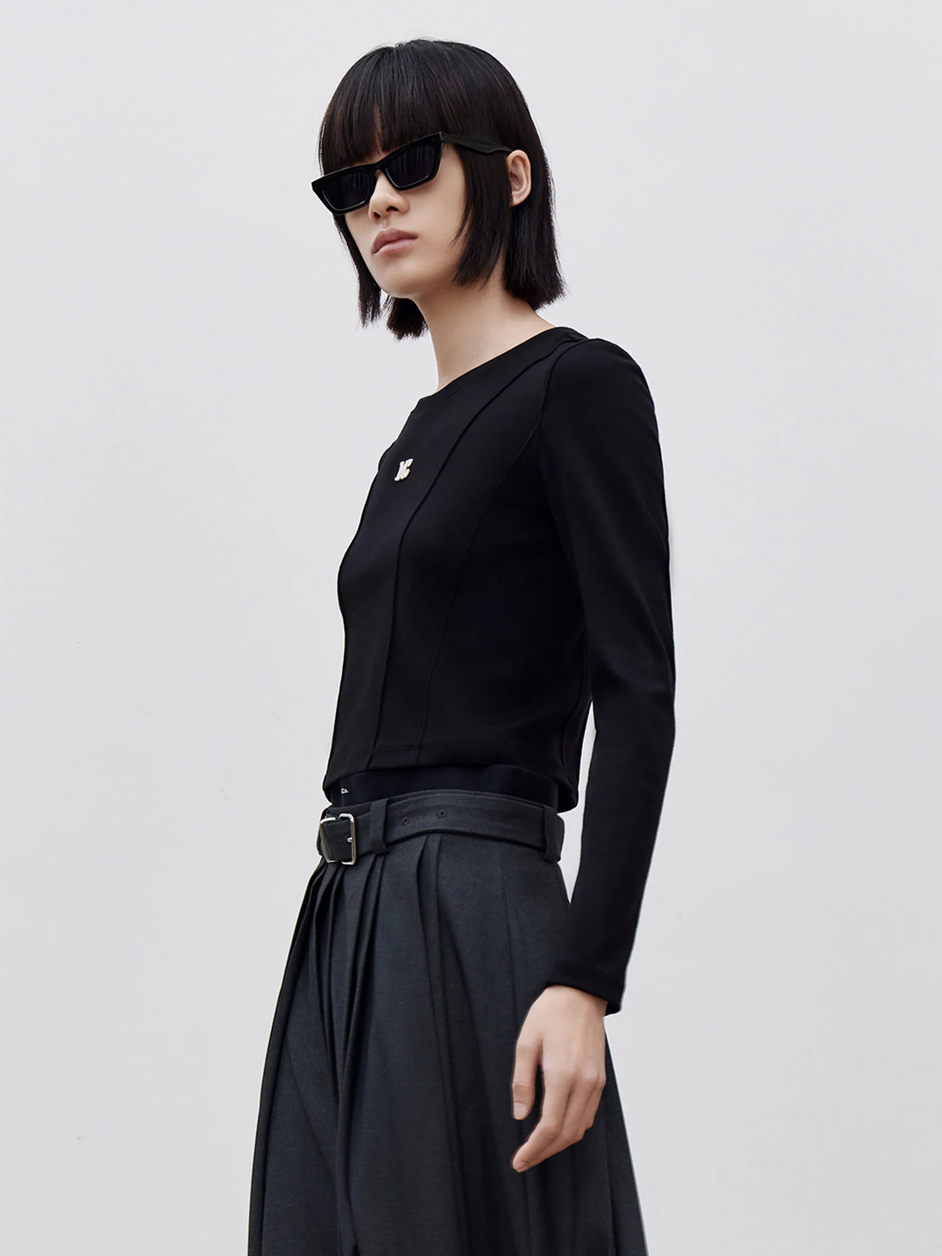 Cropped Long Sleeve T-Shirt - Image 9