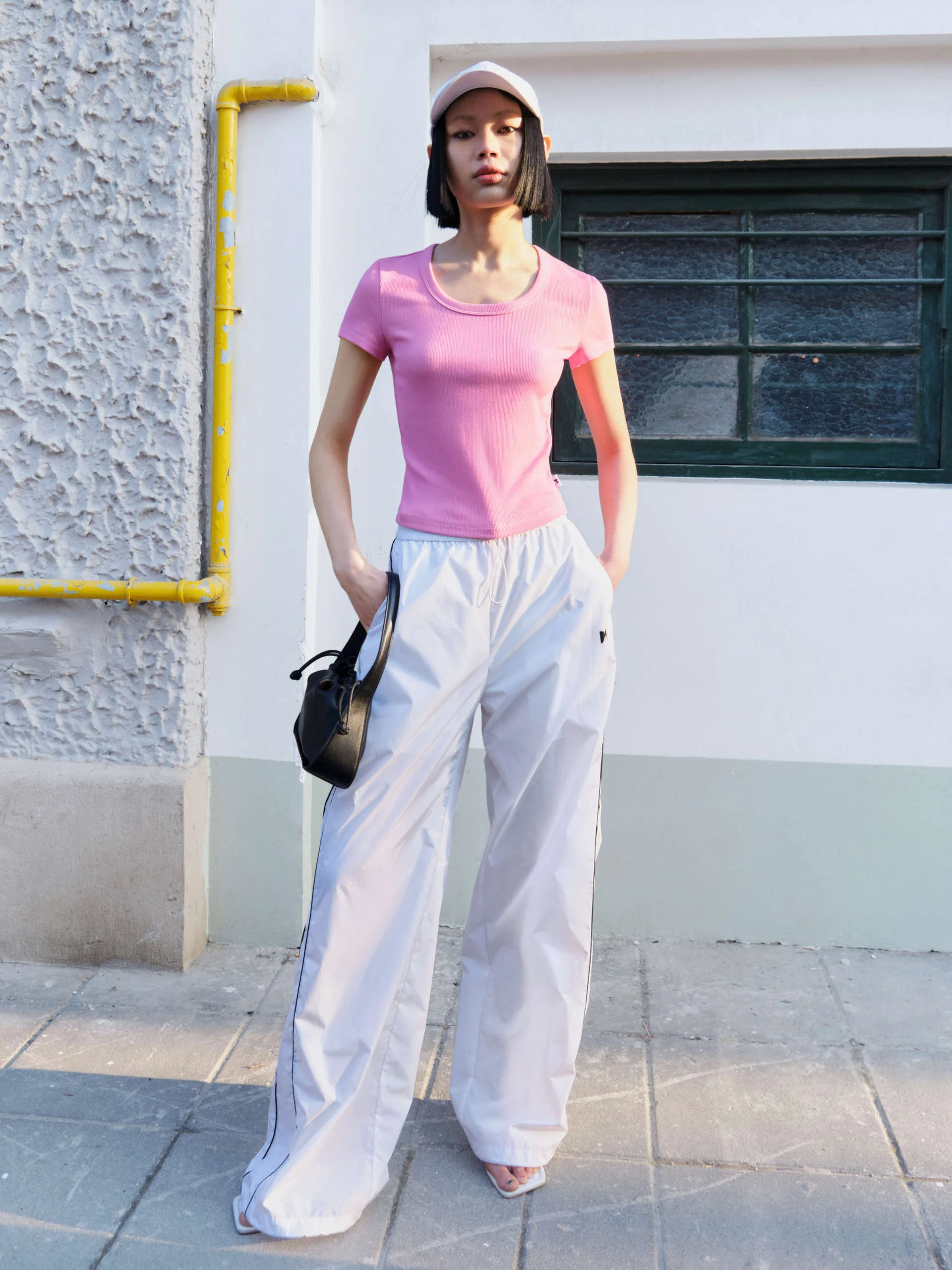 Cropped Slim Fit T-shirt - Image 4