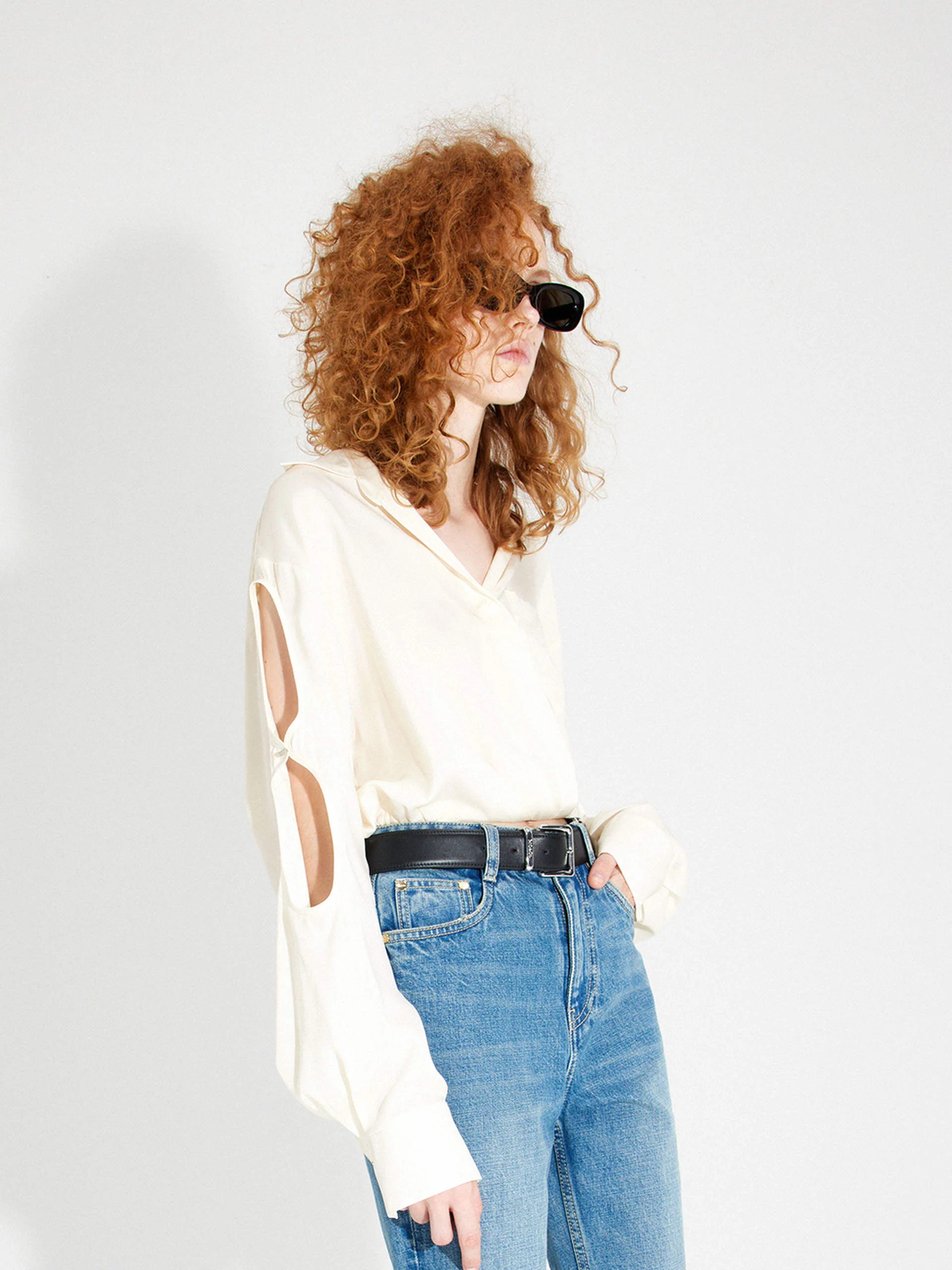 Cutout Sleeve Cropped Top - Image 6