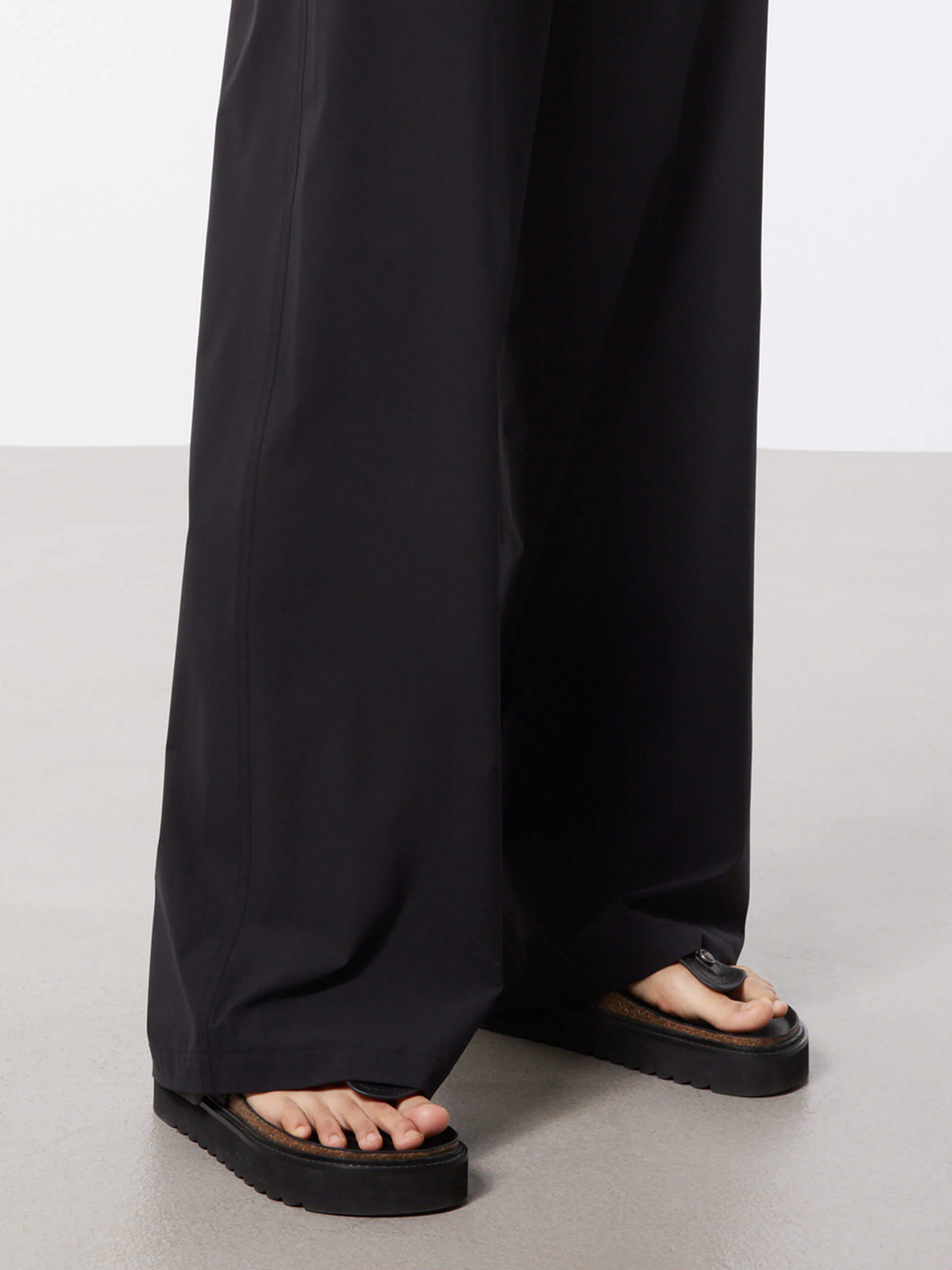 Drawstring Detail Pocket Pants - Image 16