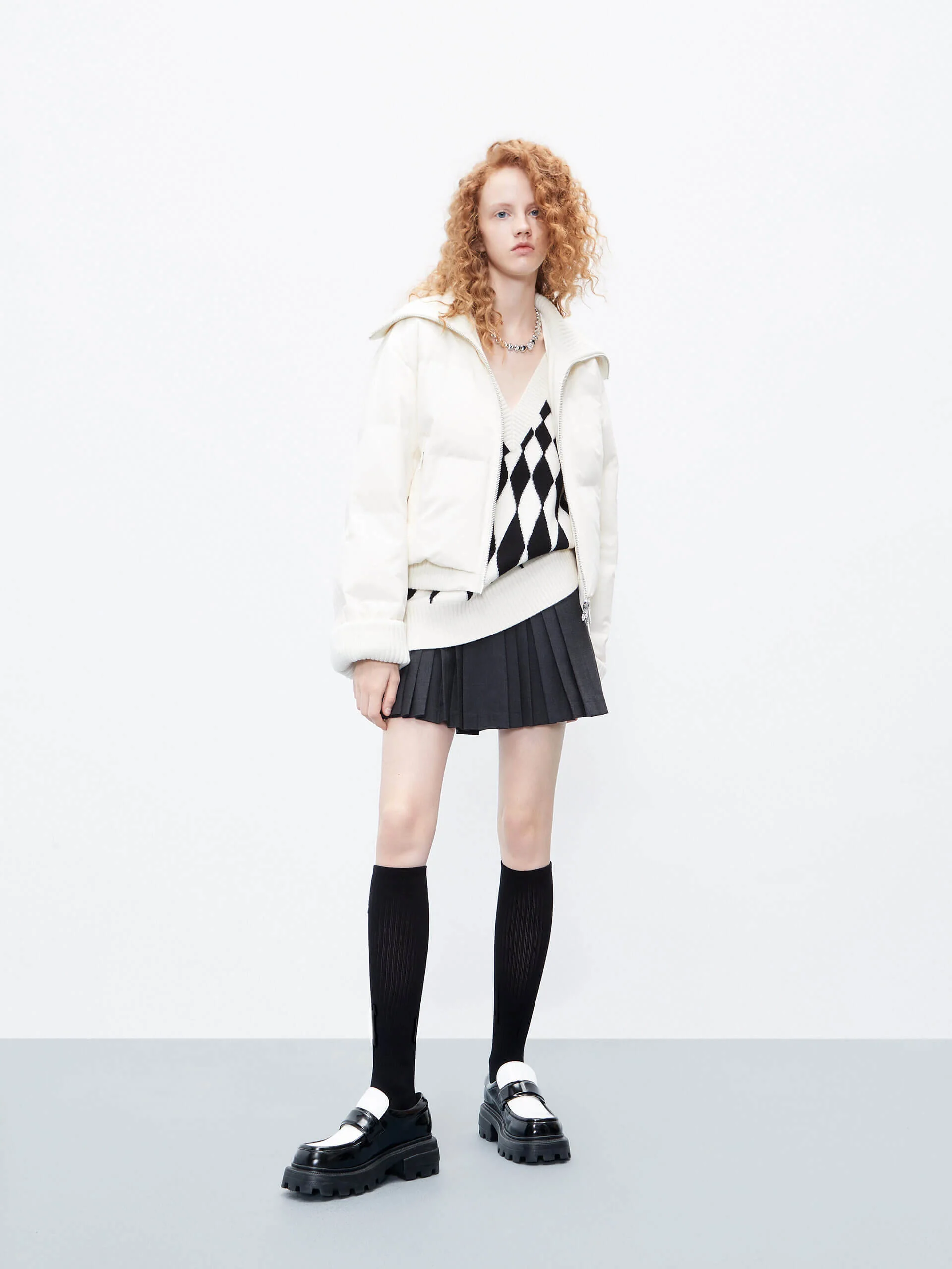 Elasticated Waist Pleated Skirt - Image 3