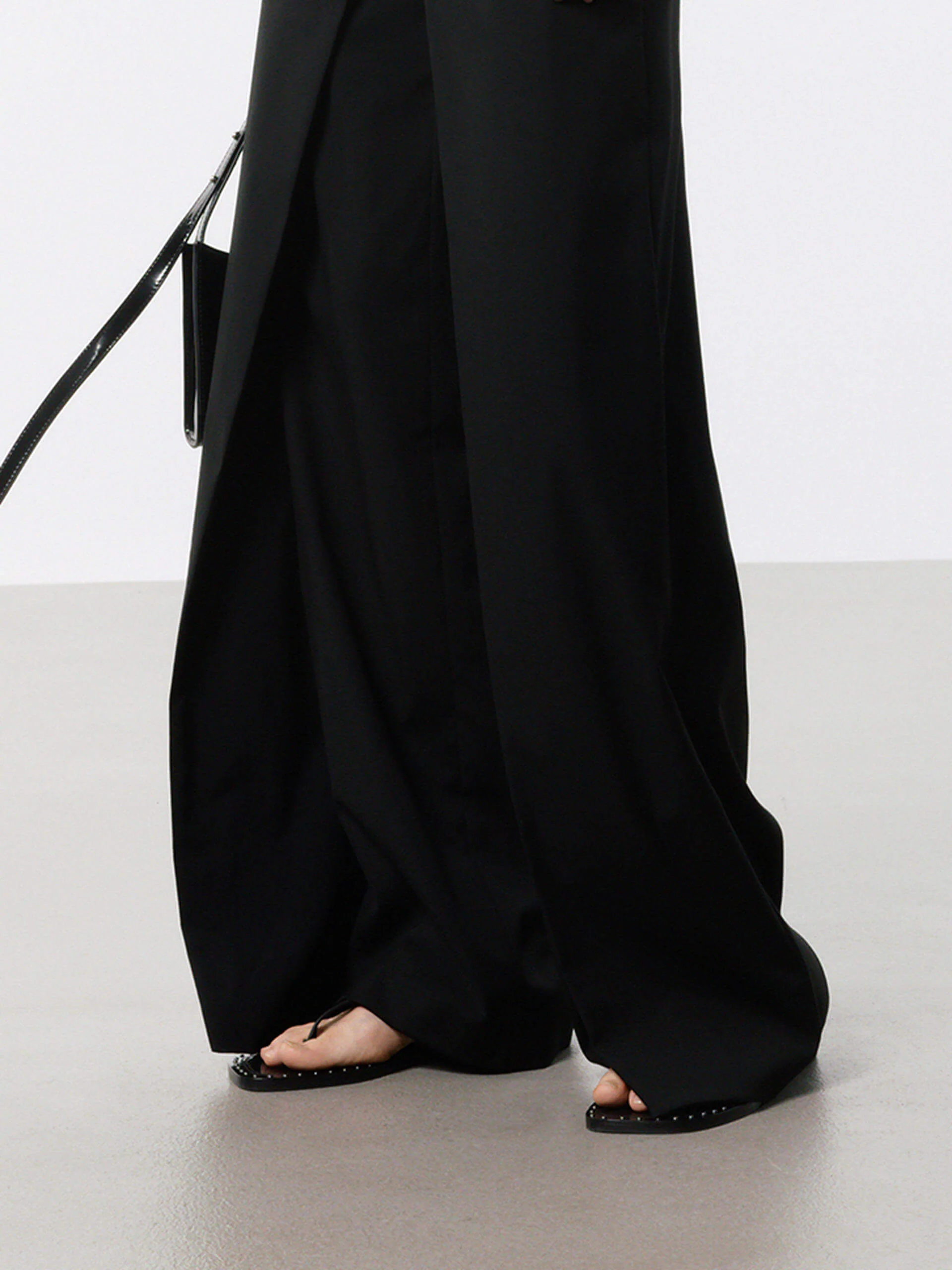 Front Pleated Straight Pants - Image 8