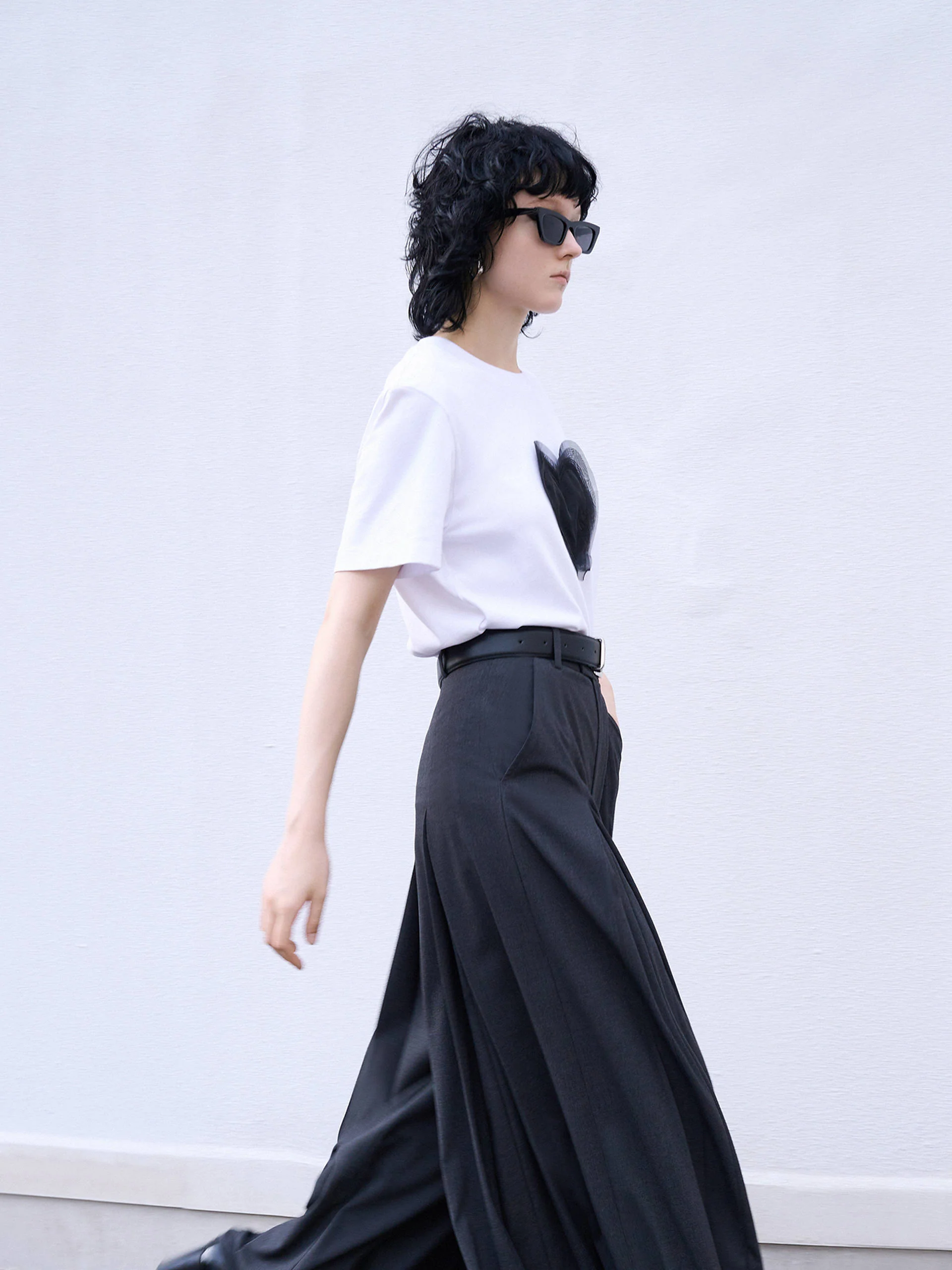 Heart Pattern Cotton T-shirt - Image 6