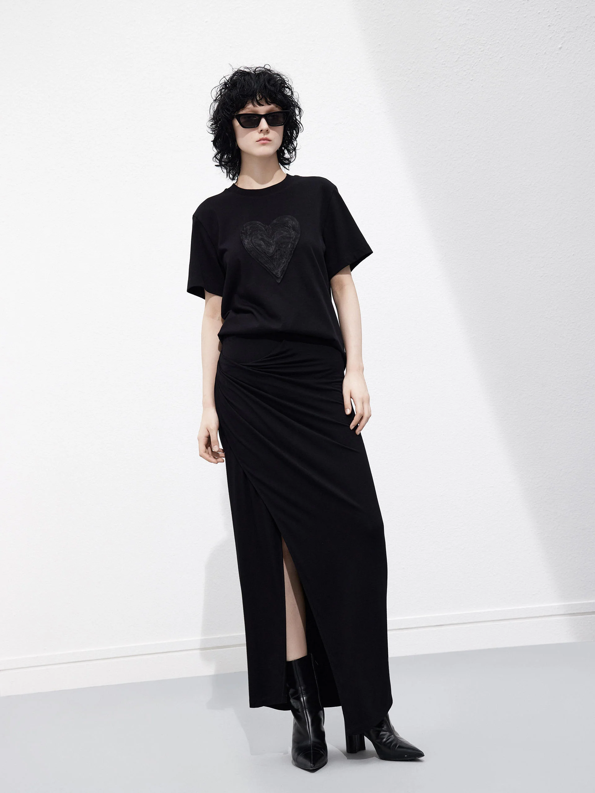 Heart Pattern Cotton T-shirt - Image 8