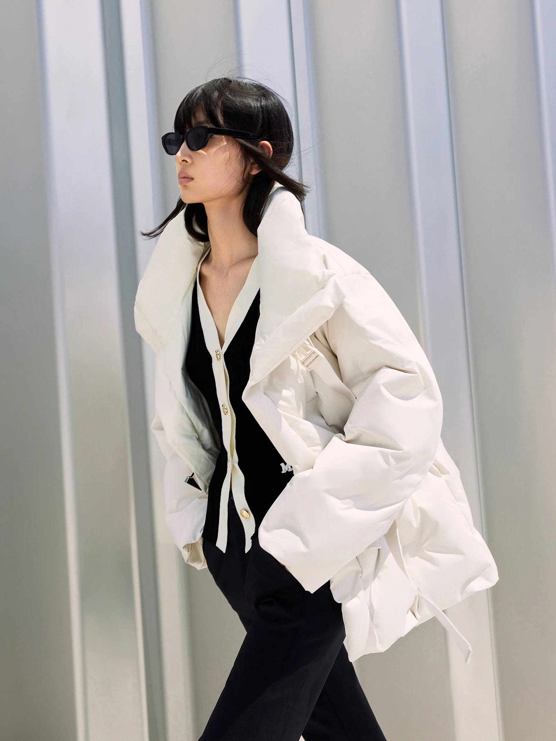 Lapel Collar Down Jacket with Adjustable Belts - Image 9