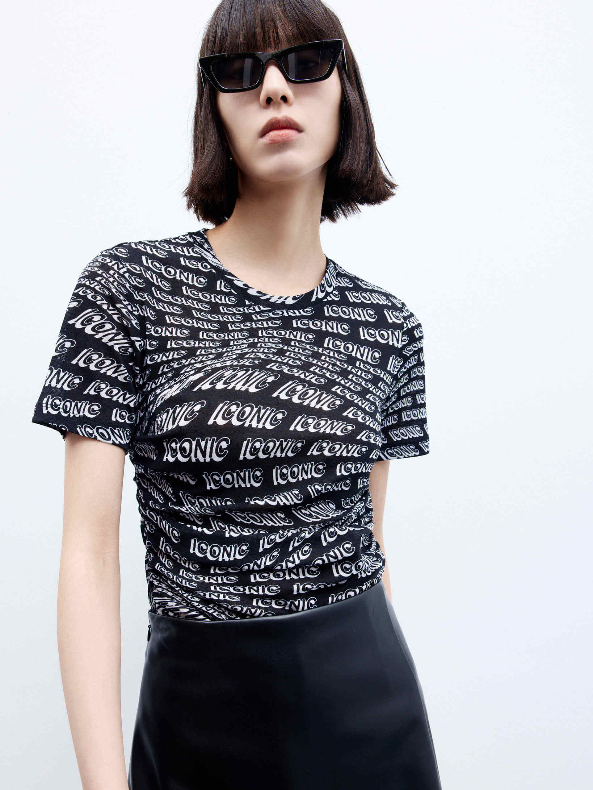 Letter Print Slim Fit T-shirt - Image 9