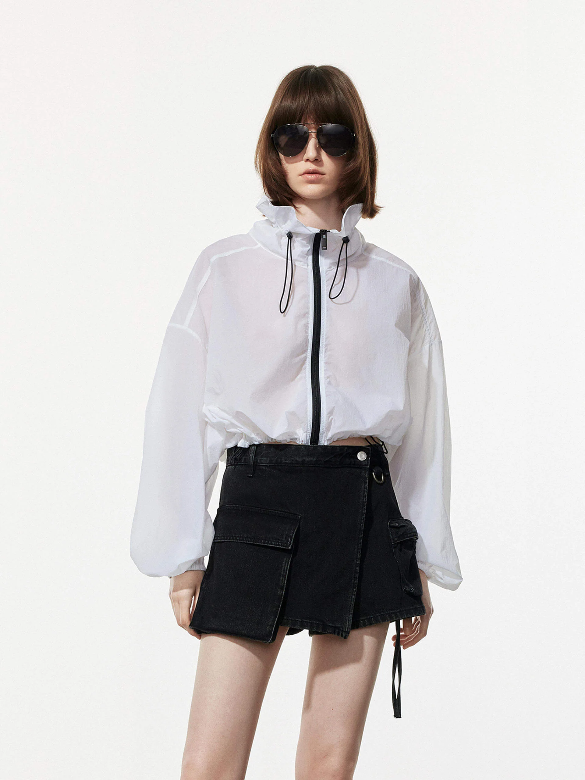 Lightweight Cropped Jacket - Image 18