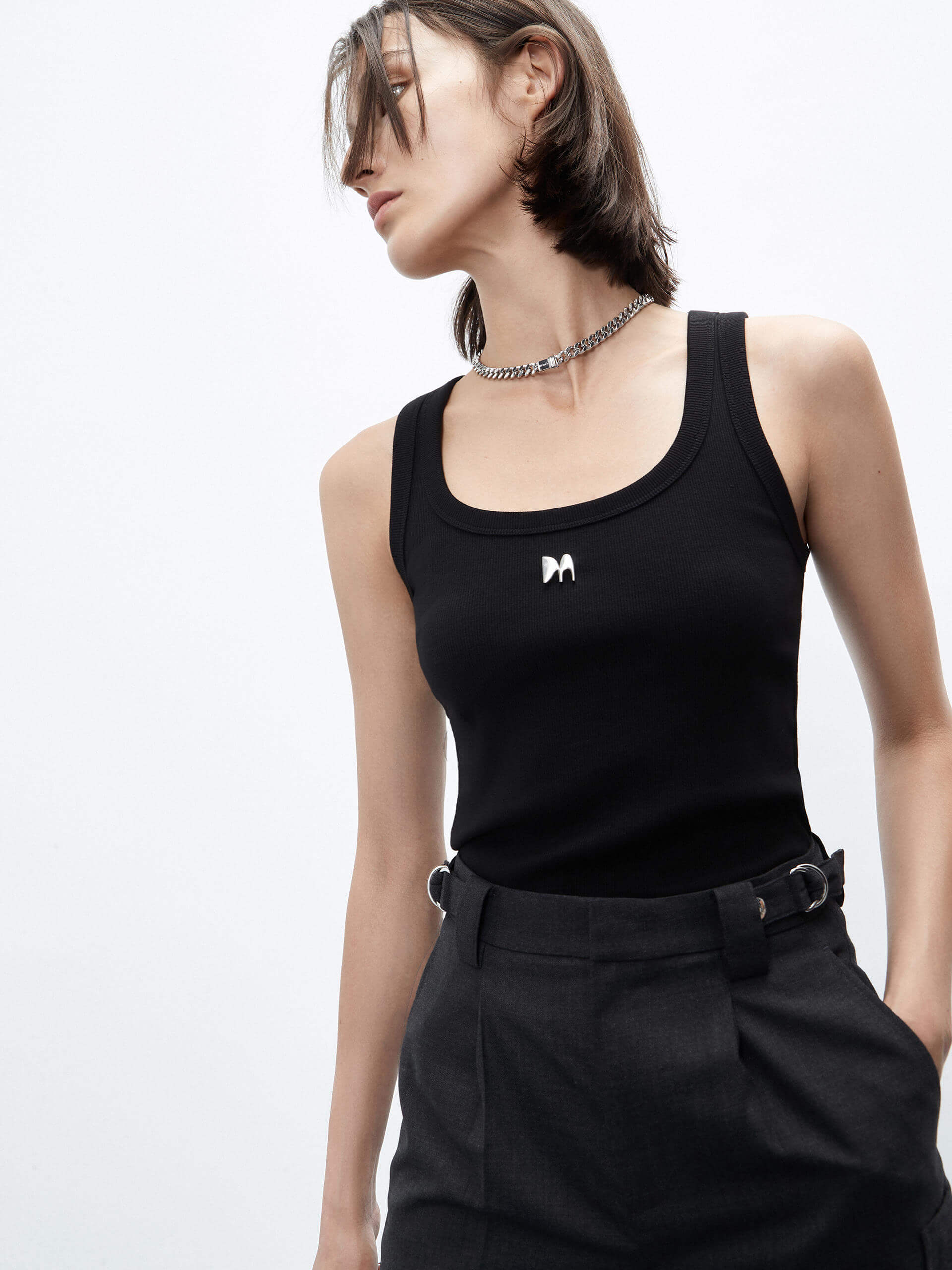 Metal M Detail Ribbed Tank Top - Image 16