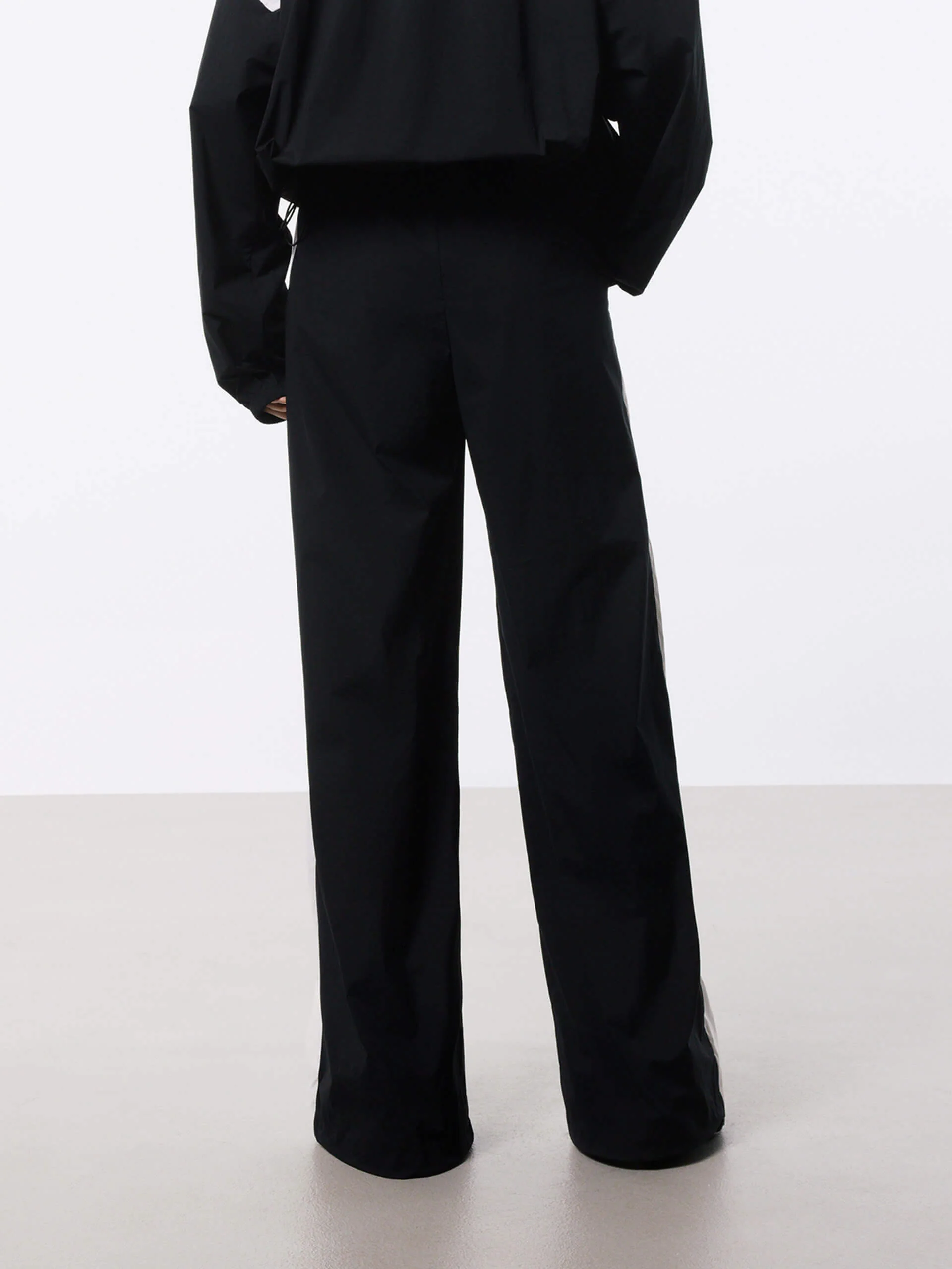 Paneled Detail Wide Pants - Image 7