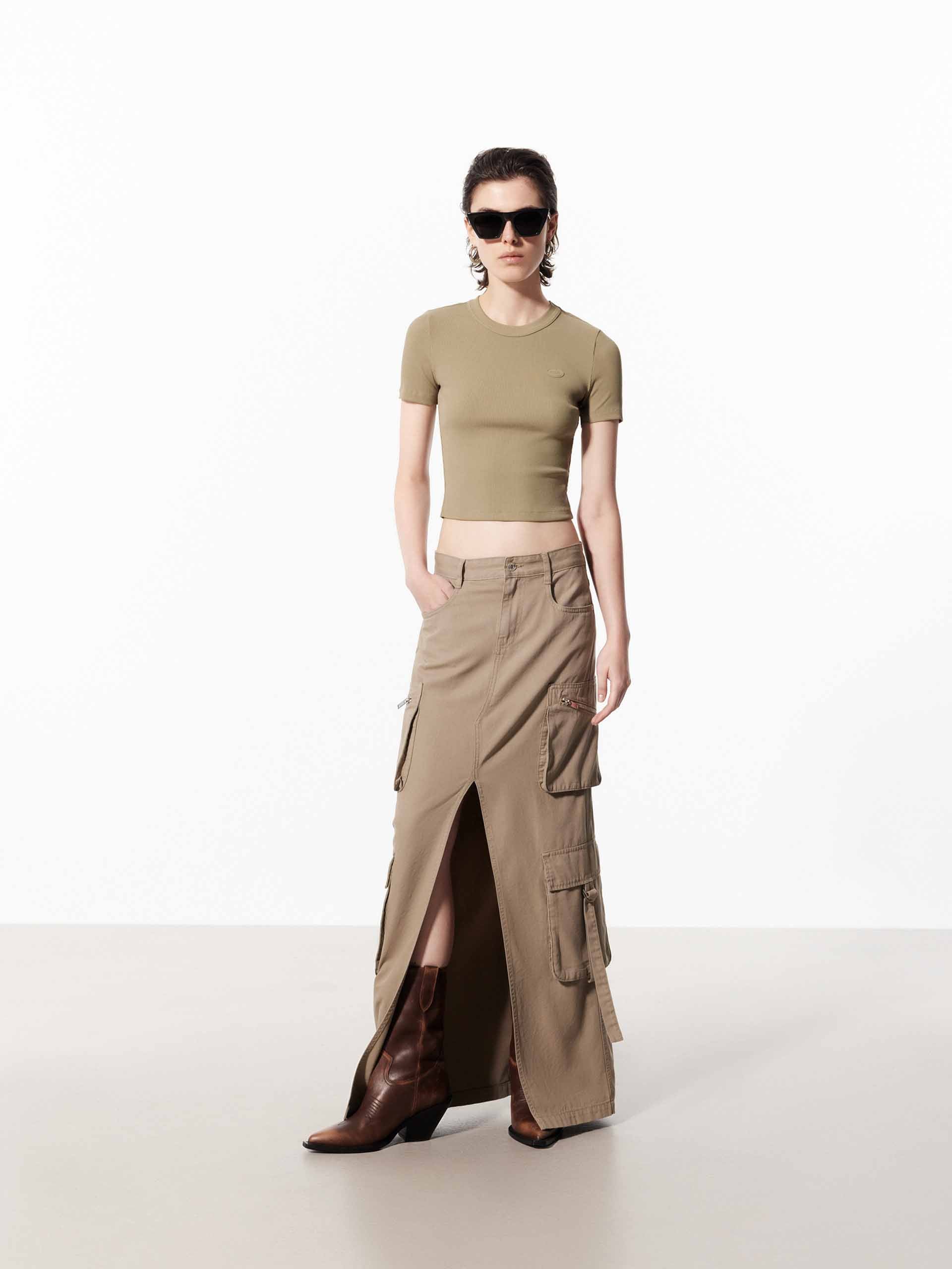 Regular Logo Fitted Tee - Image 13