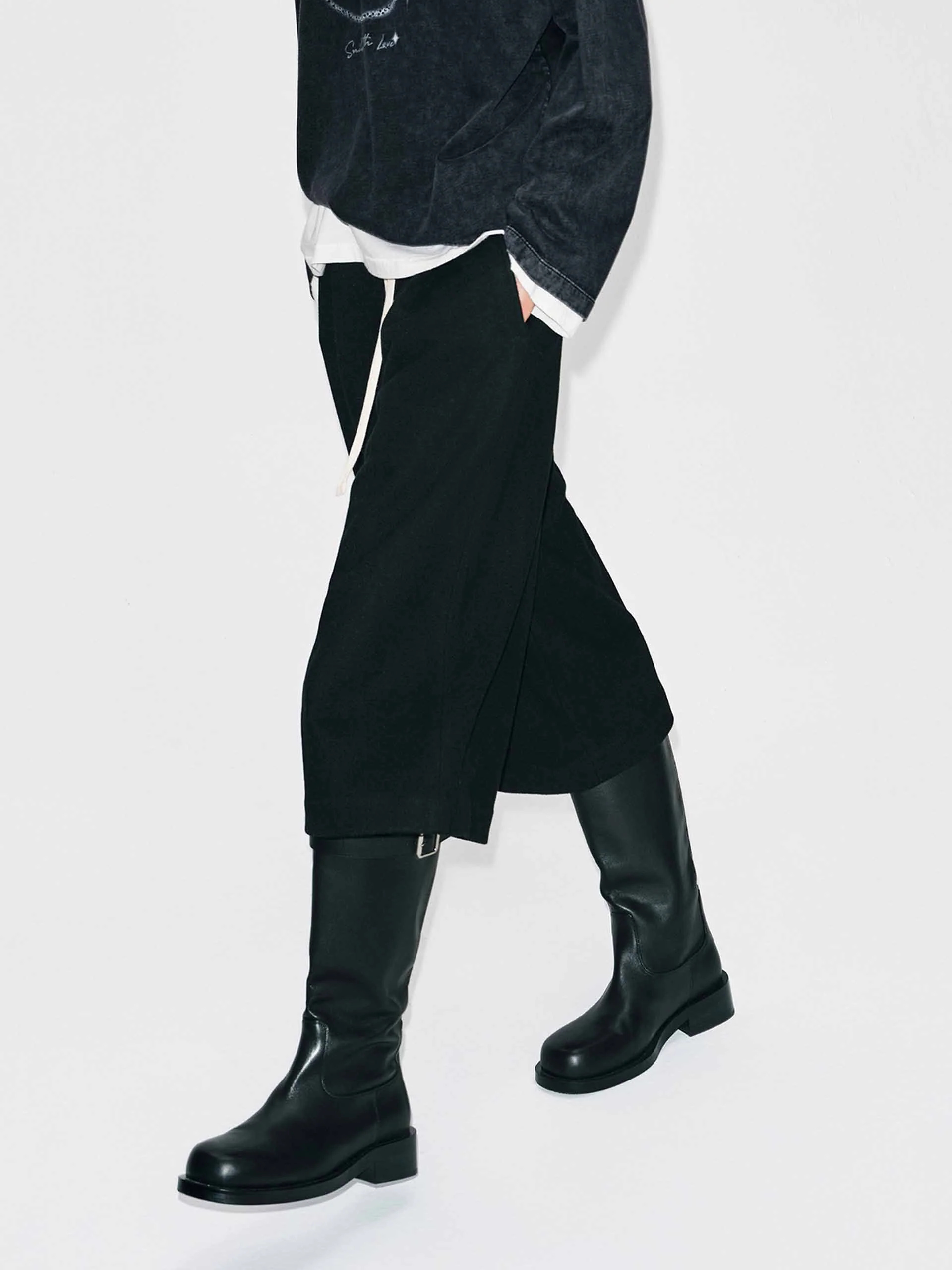 Relaxed Midi Length Shorts - Image 6