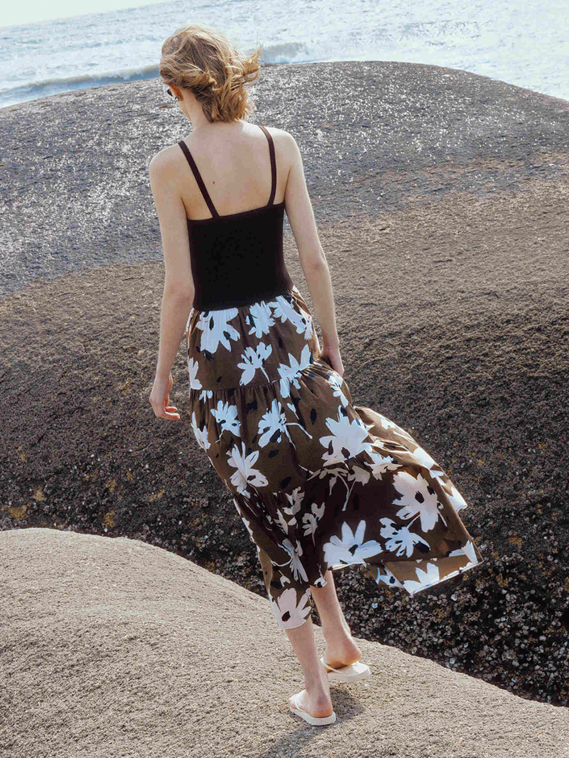 Ribbed Knit Tank Top - Image 10