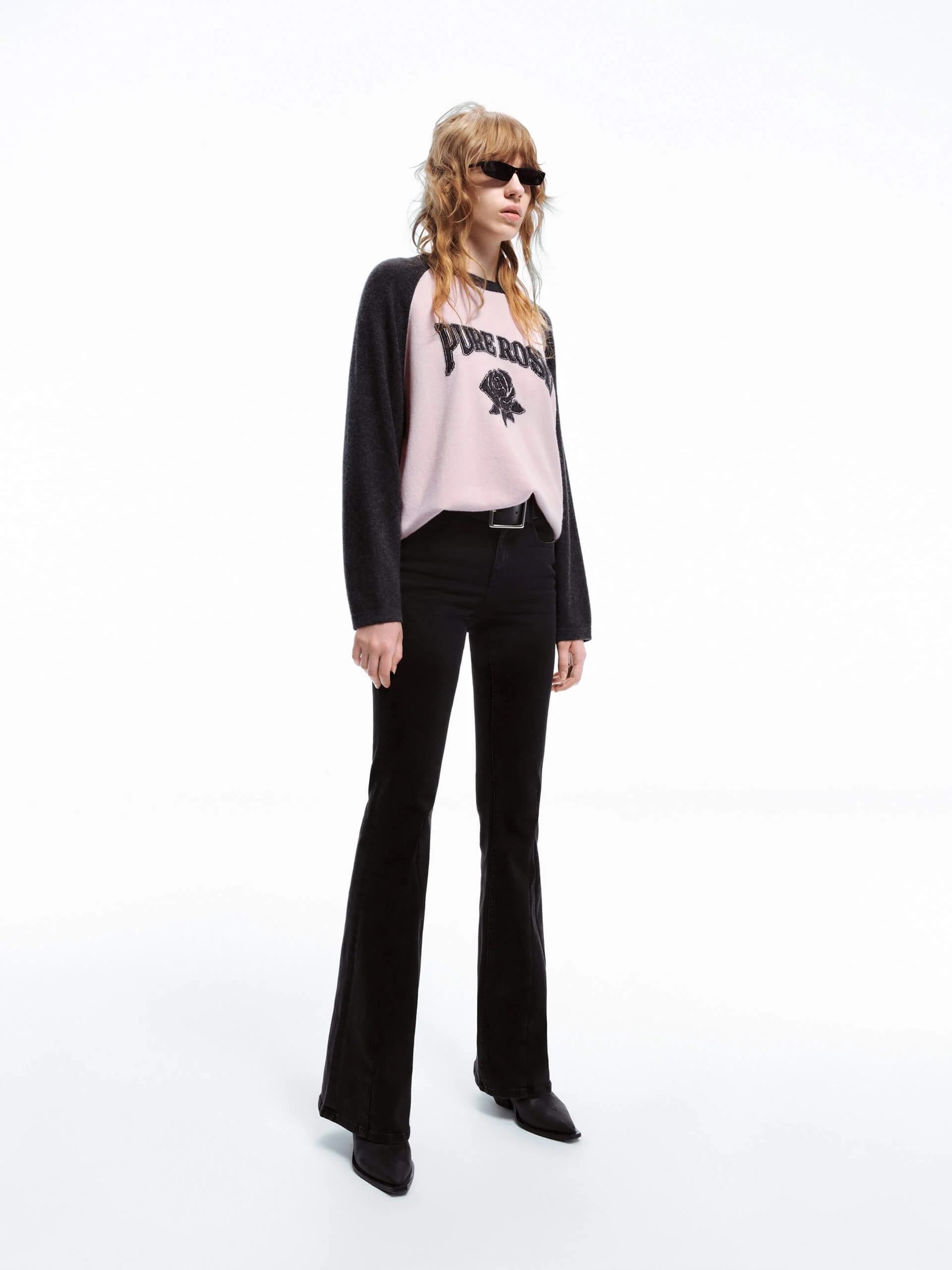 Rose Pattern Wool Sweater - Image 15