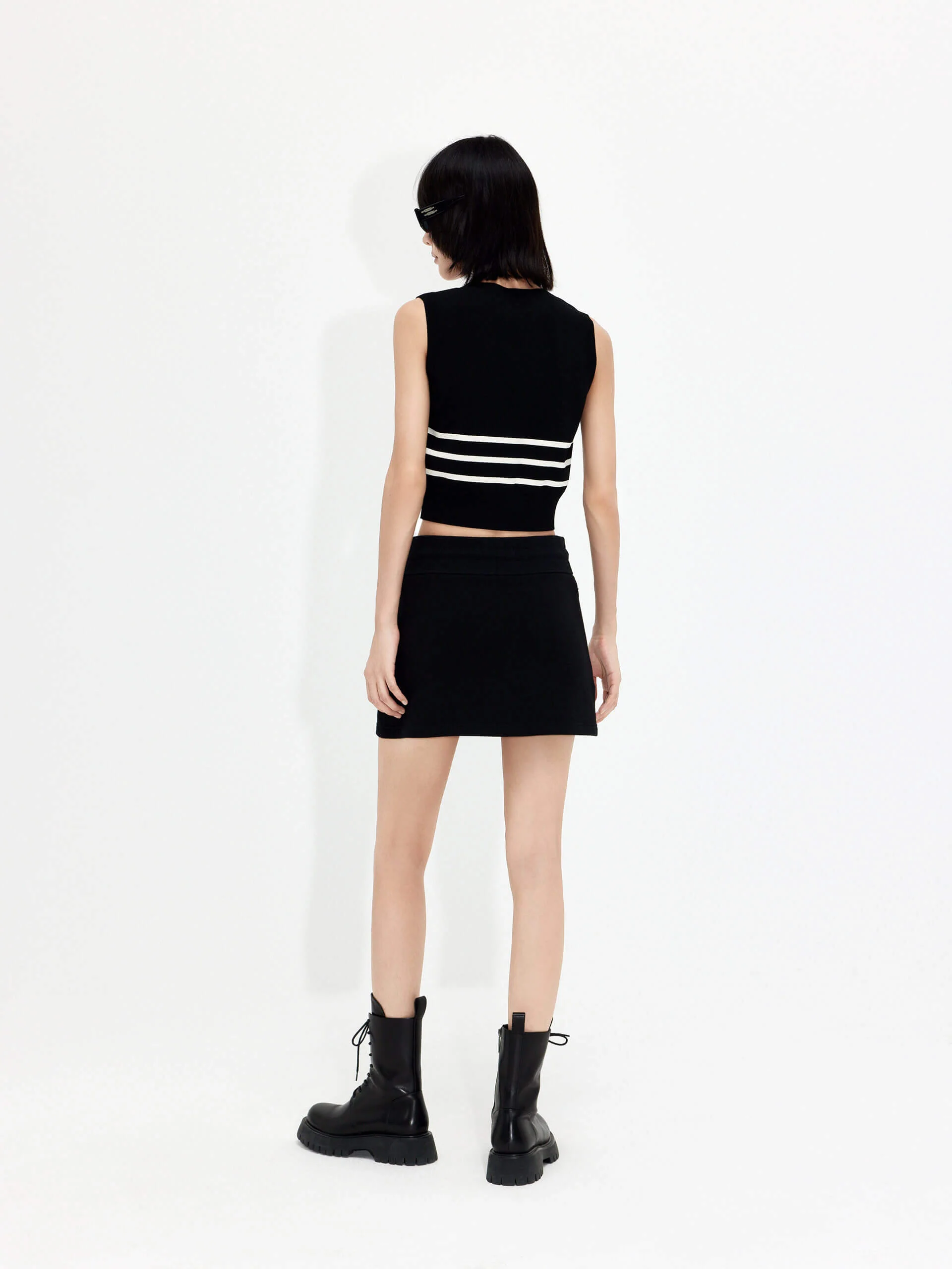 Striped Knitted Vest - Image 5