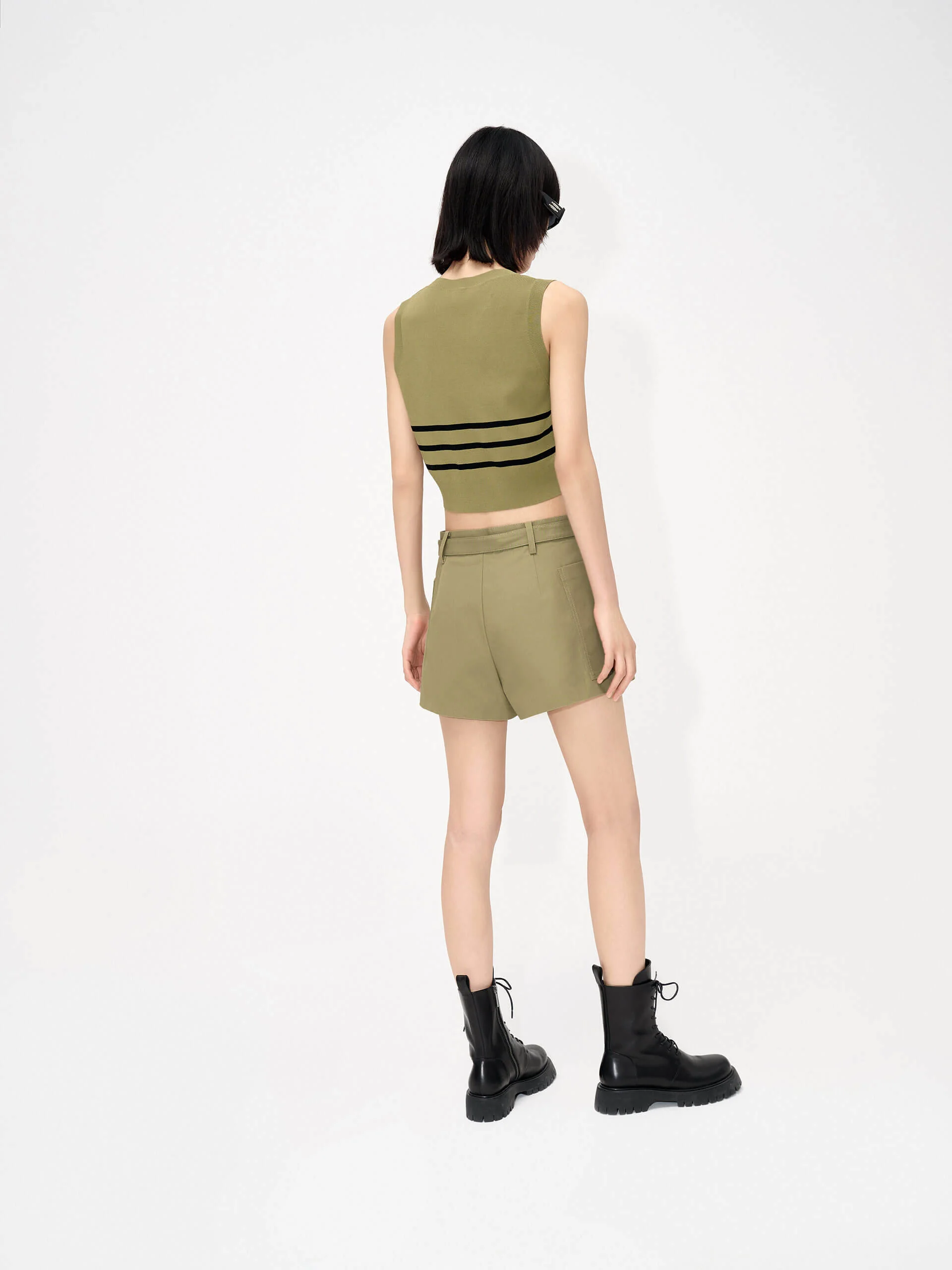 Striped Knitted Vest - Image 9