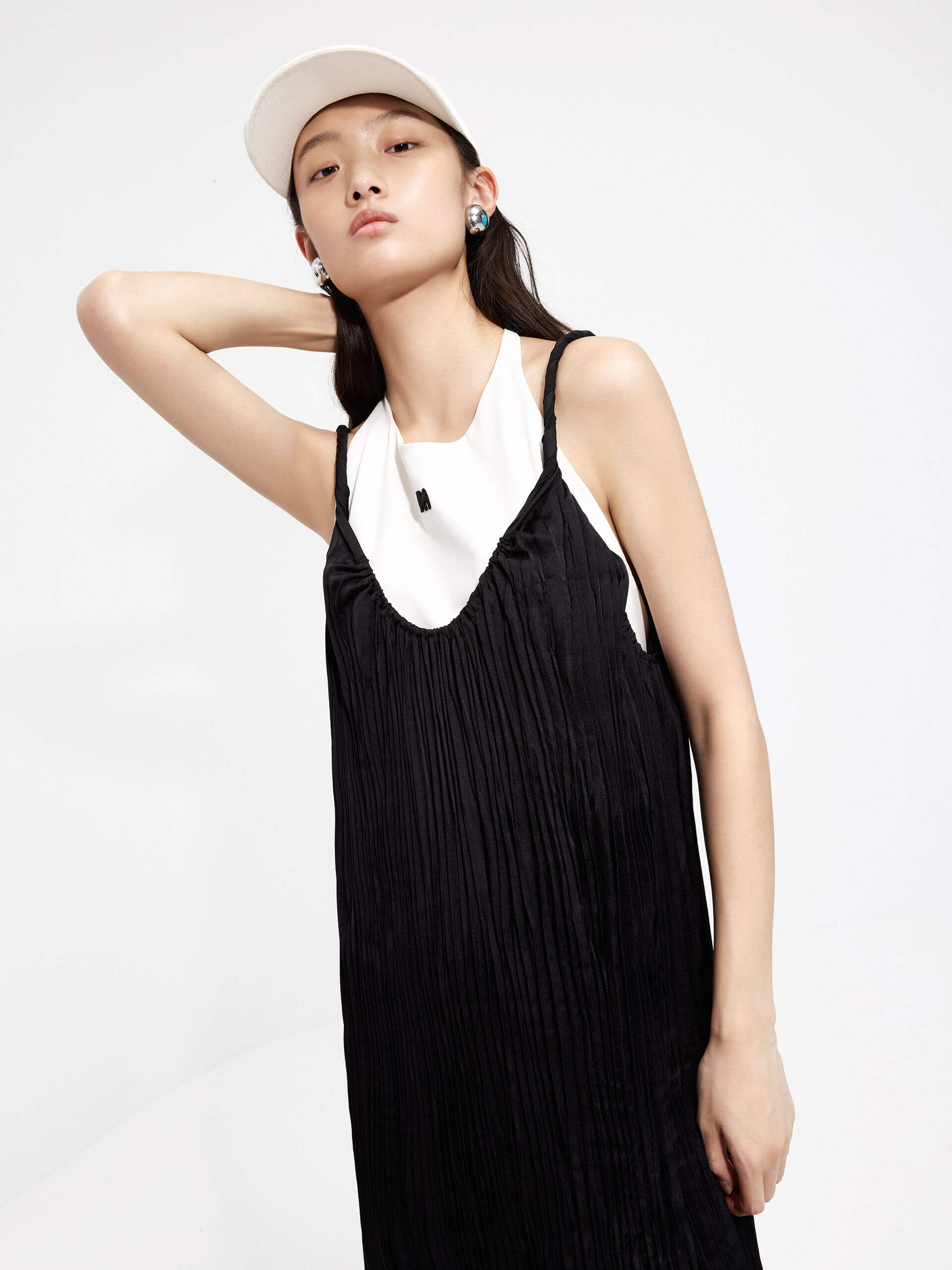 Structured Twist Cami Dress Set - Image 12