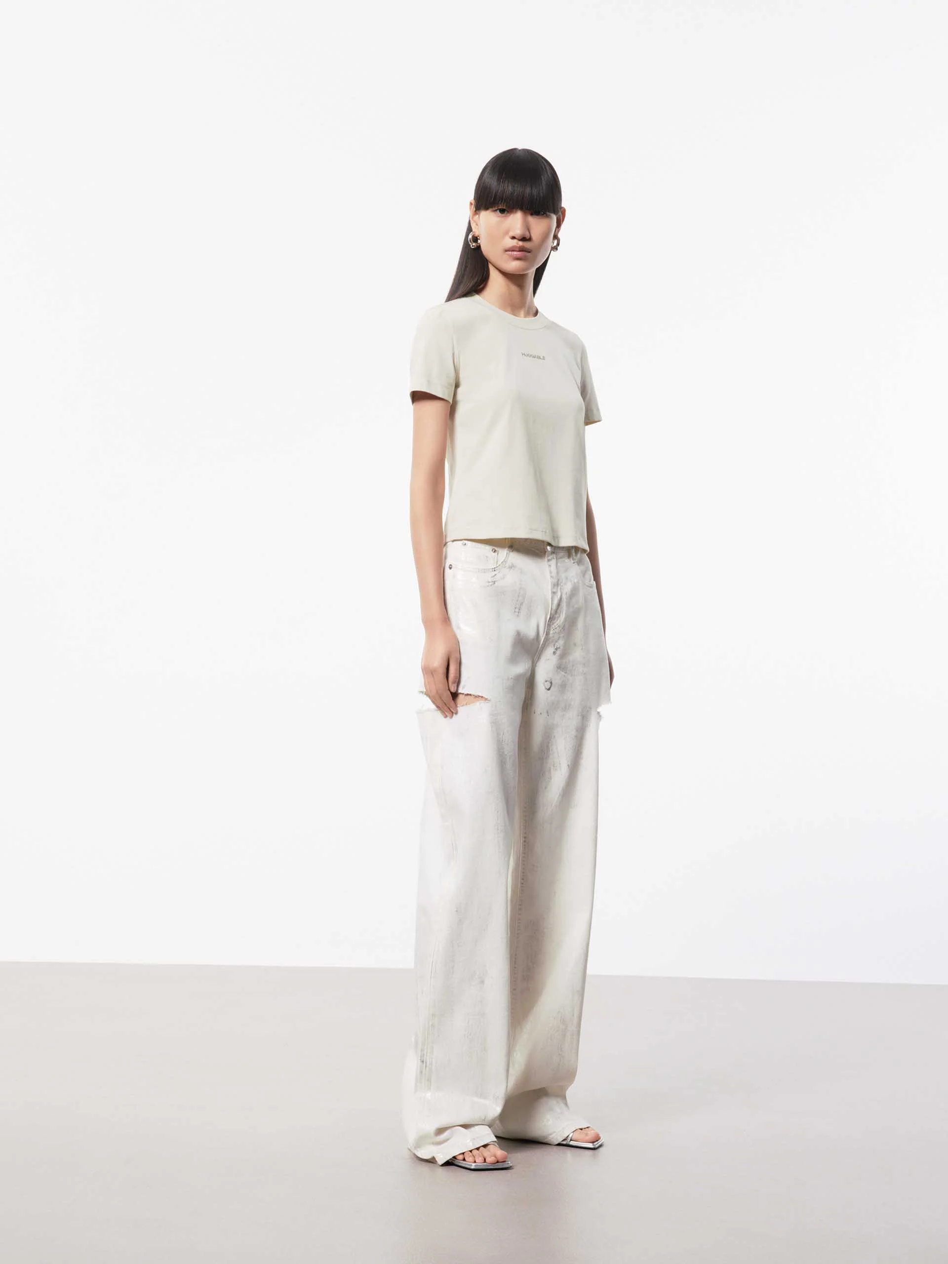 The Clean Cut T-shirt - Image 23