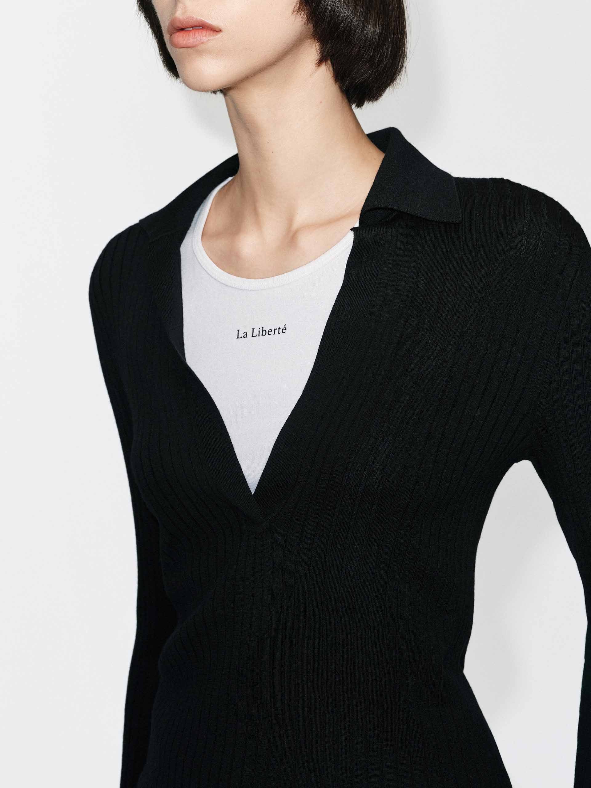 V-neck Wool Knitted Top - Image 8