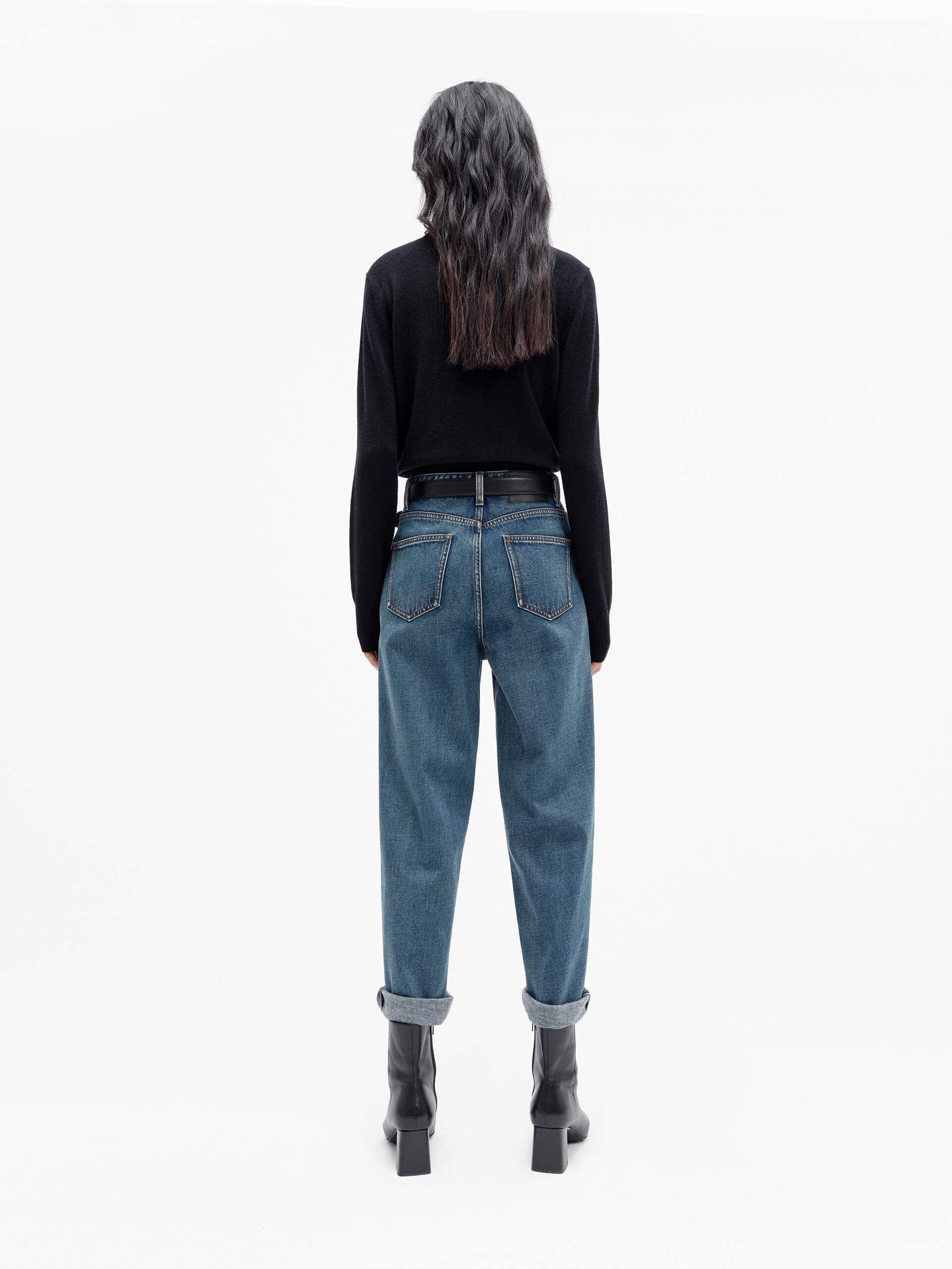 Warm Cashmere Knit Cardigan - Image 22