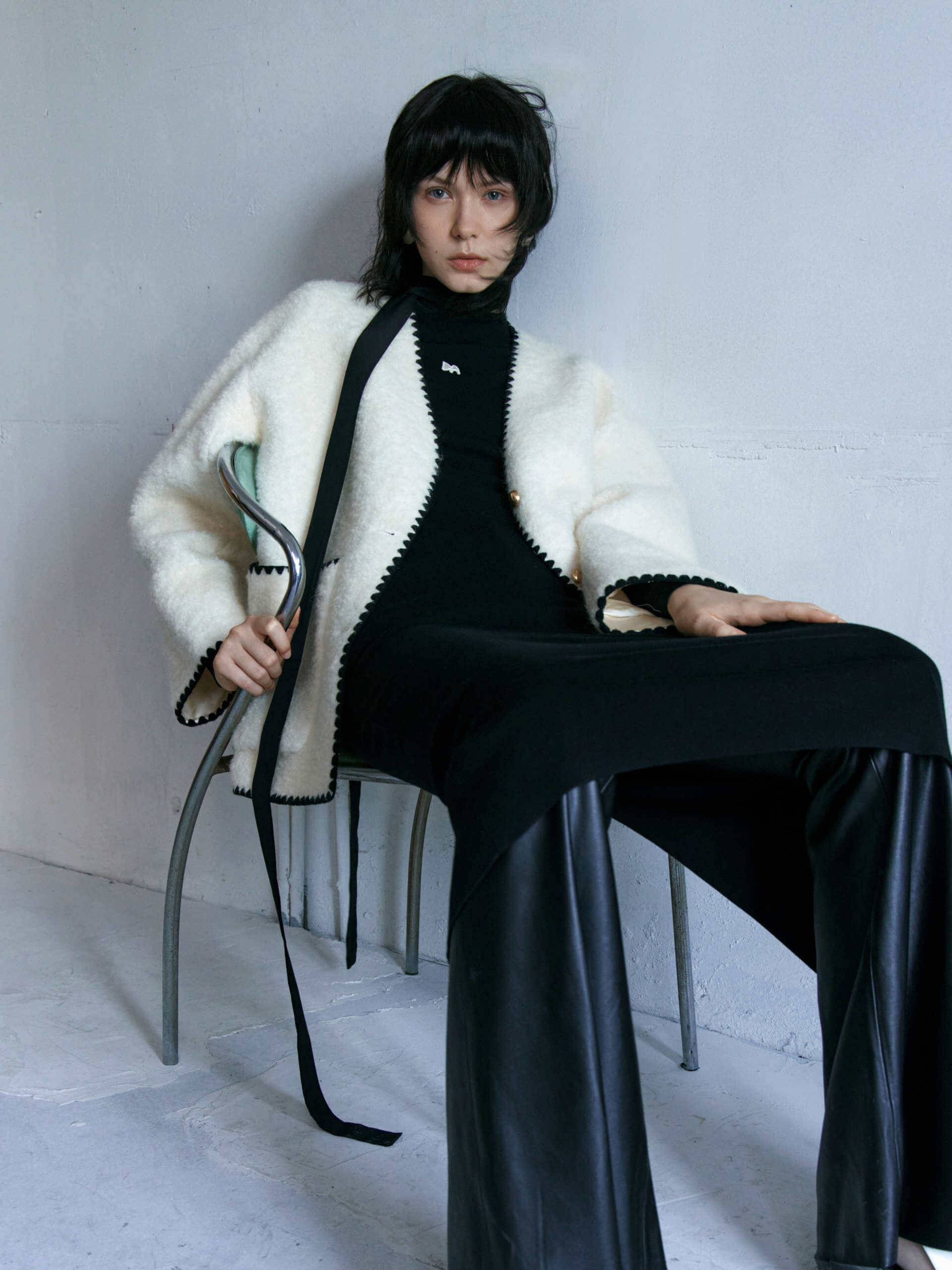 Wool Blend Boucle Knit Cardigan - Image 12