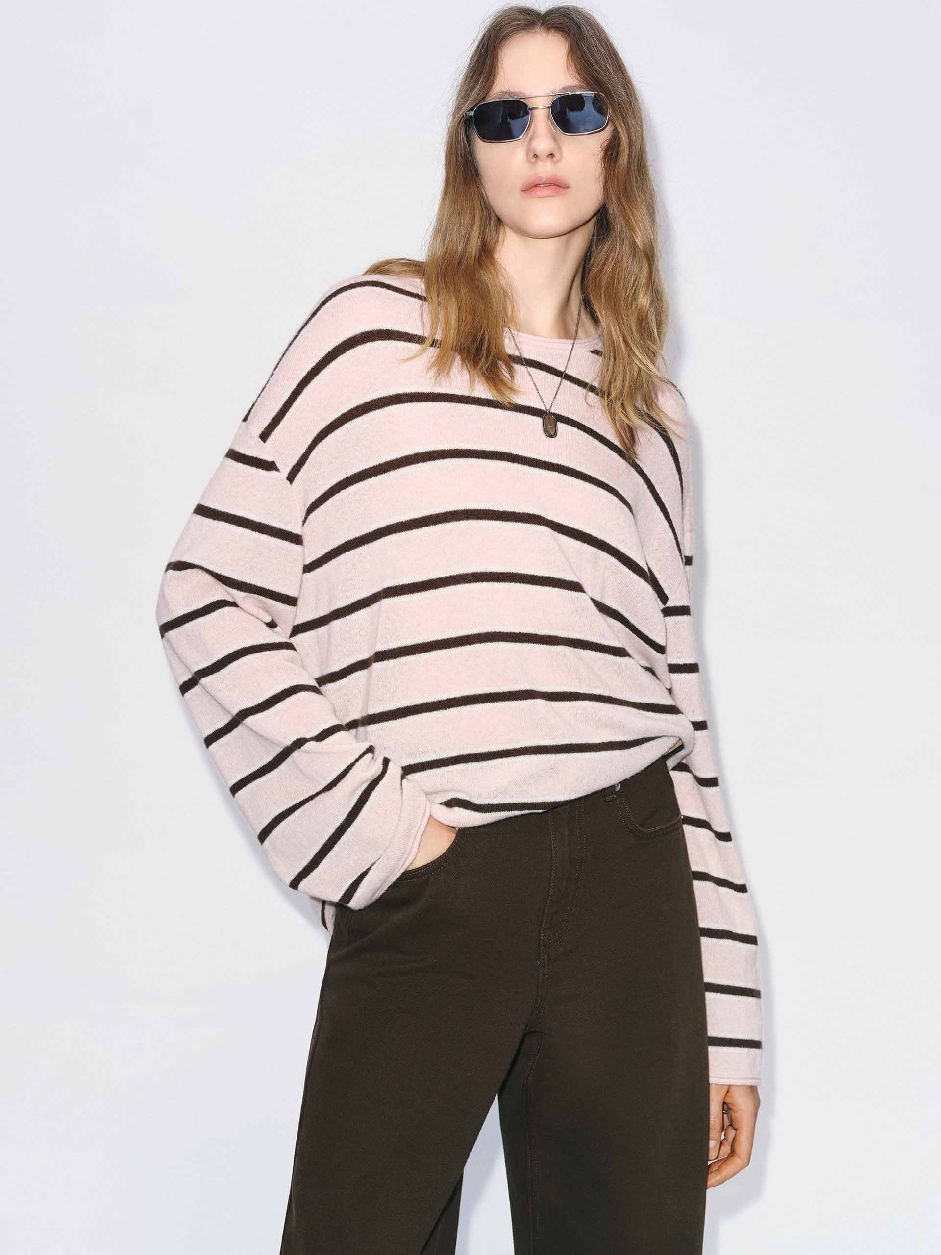 Wool Blend Relaxed Sweater - Image 27